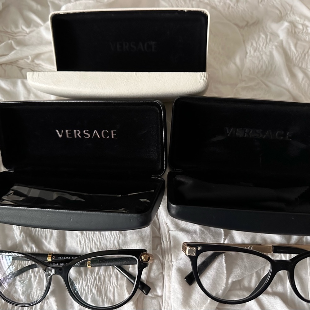 Versace glasses and cases. Slight RX - Picture 2 of 14